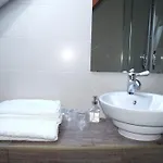 ゲストハウス Blue House ブラショフ