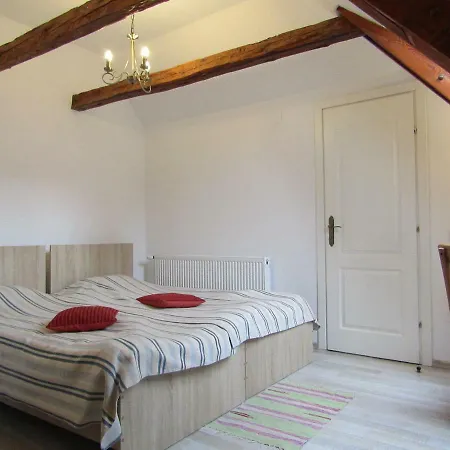 Blue House 3* Brasov